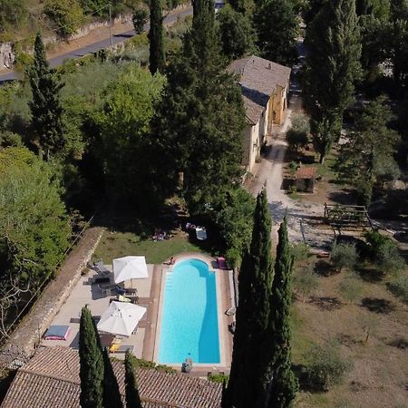 Отель Pieve Sant'Angelo Кампелло-суль-Клитунно Экстерьер фото
